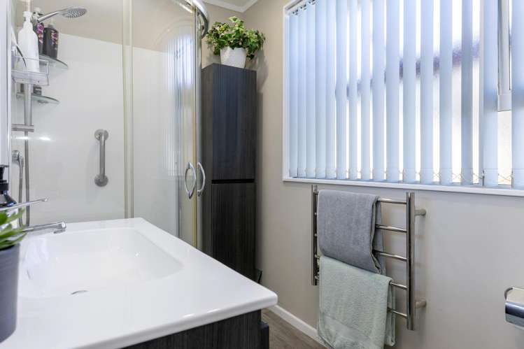 19 Holland Grove Richmond Heights_19