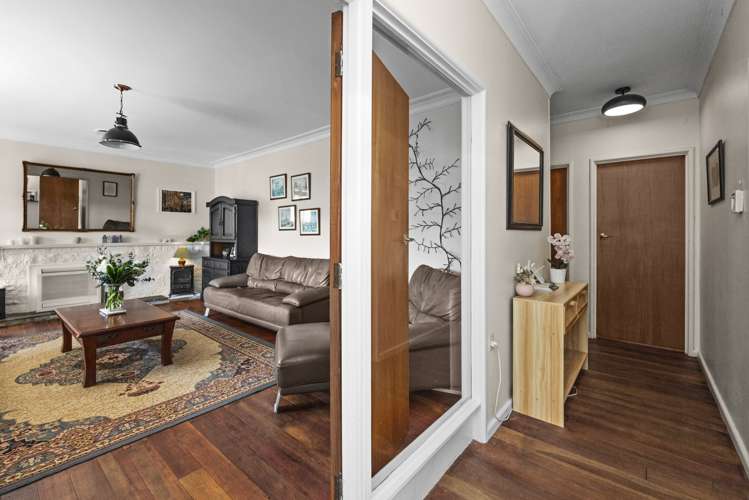 424 Purser Place Mahora_5