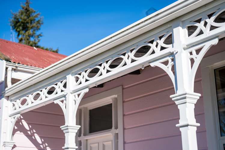 36 Pensher Street and 18 Ashburn Street Lawrence_33