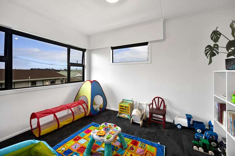 35 Collins Street Hawera_12