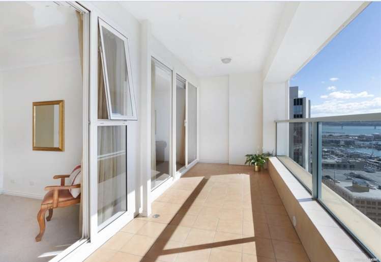 2402/8 Albert Street Auckland Central_8