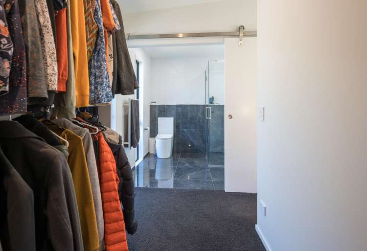 4 Kingfisher Lane Stoke_12