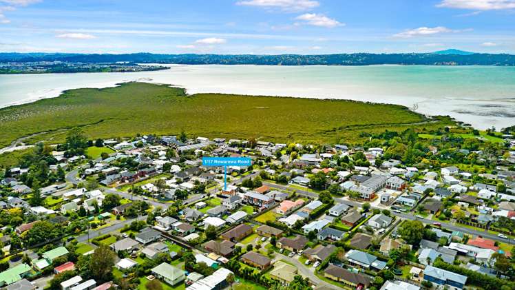 1/17 Rewarewa Road Te Atatu Peninsula_31