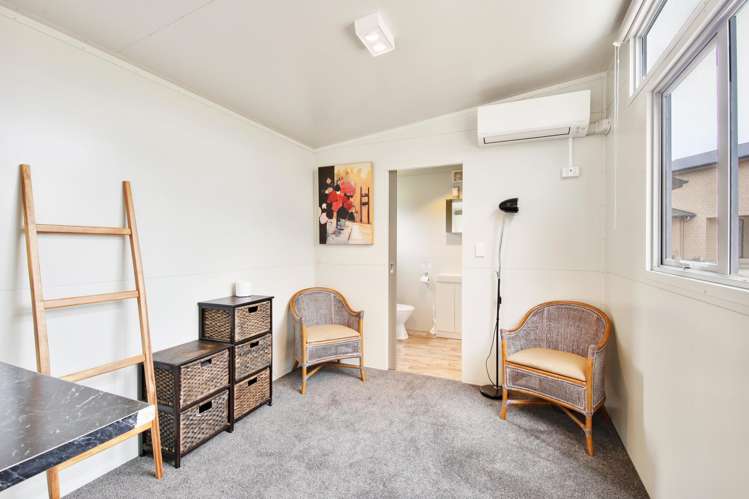 102 Glews Road Cust_45