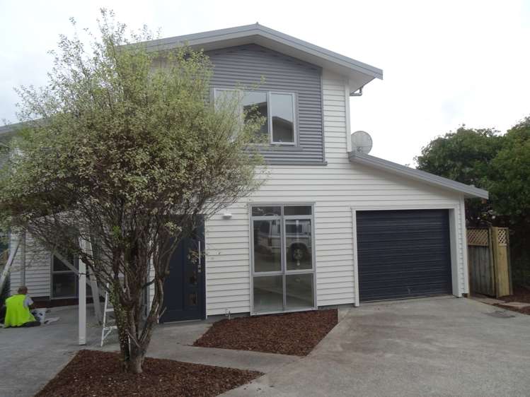 14/15 Andersons Road Oteha_1