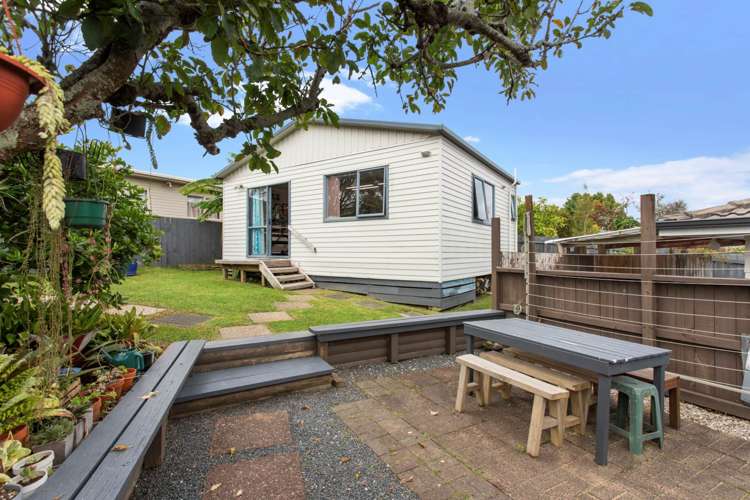 96 Farquhar Road Glendene_11