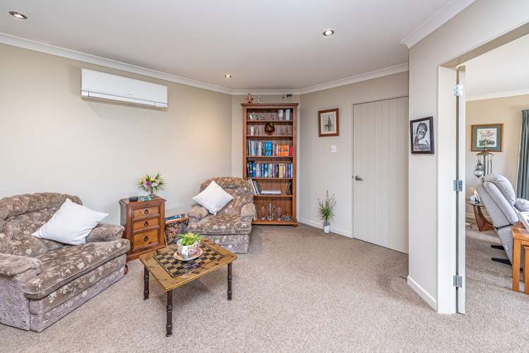 22 Sherwood Place Springvale_6