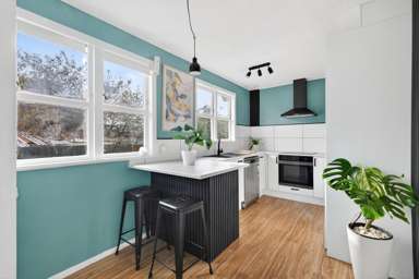 1B Fleming Crescent_2