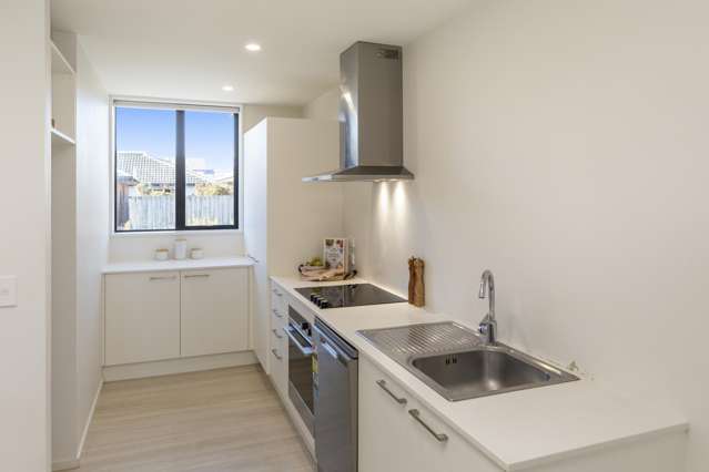 7 Verlamio Lane Edgeware_4
