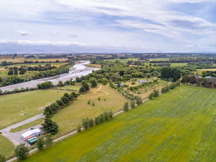 587 Gladstone Road Gladstone_20