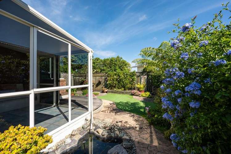 2 Hilliard Street Stoke_15