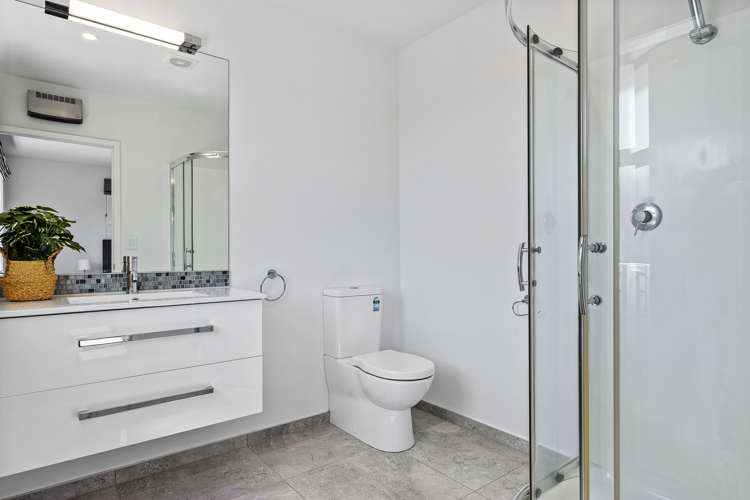 29 Russ Drive Lincoln_8