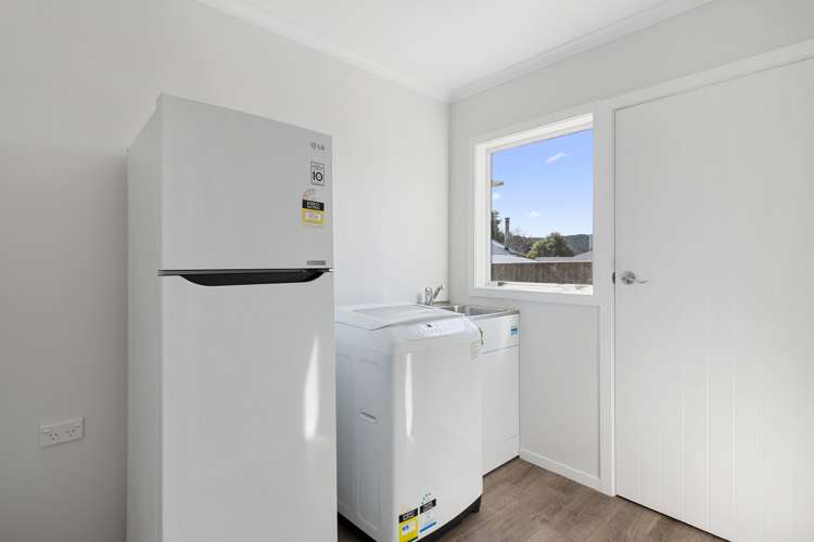 53 Eighty Eight Valley Road Wakefield_18