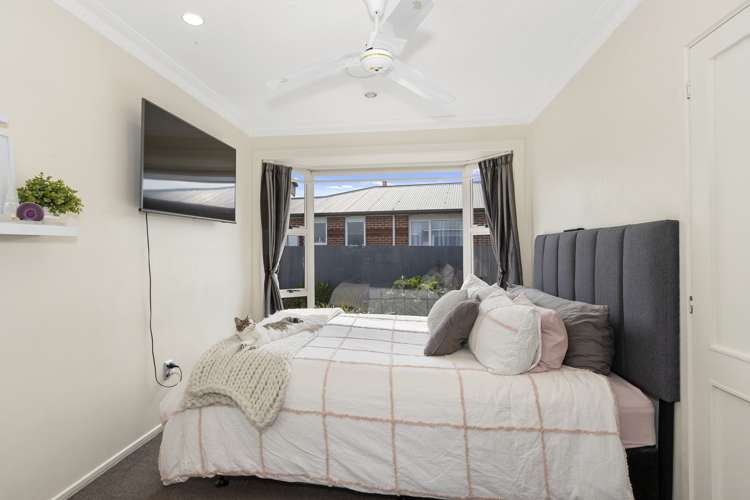 16 Dunstan Crescent Hornby_9