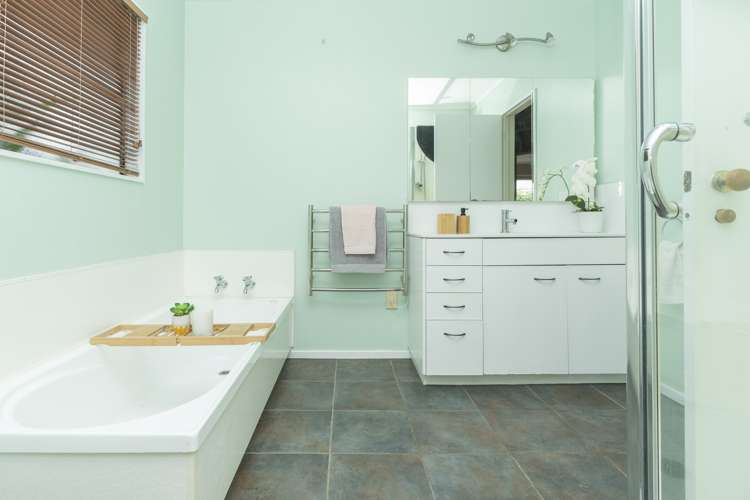 6 Rogers Place Fairview Downs_5