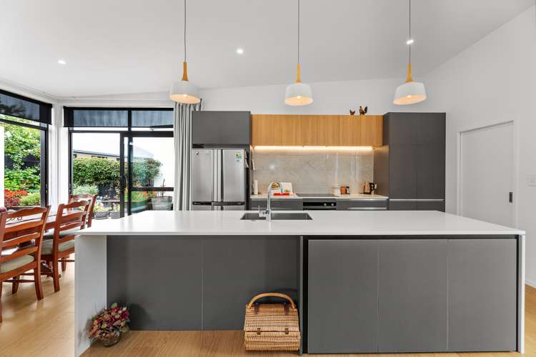 45 Blackmore Place Springlands_3