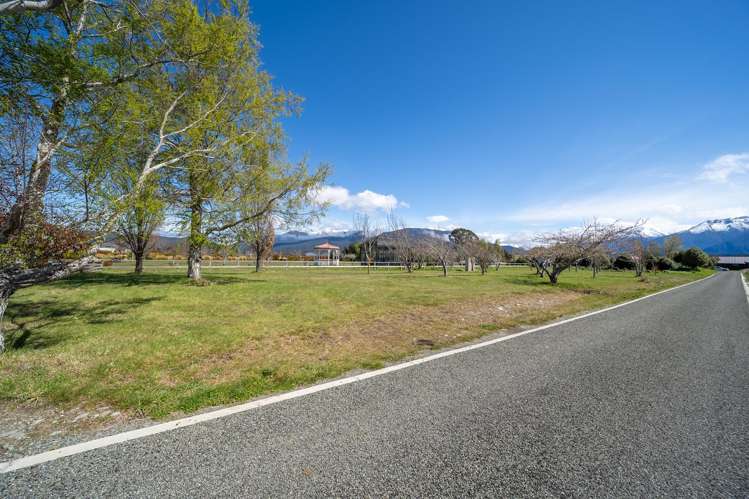 110 Aparima Drive Te Anau_6