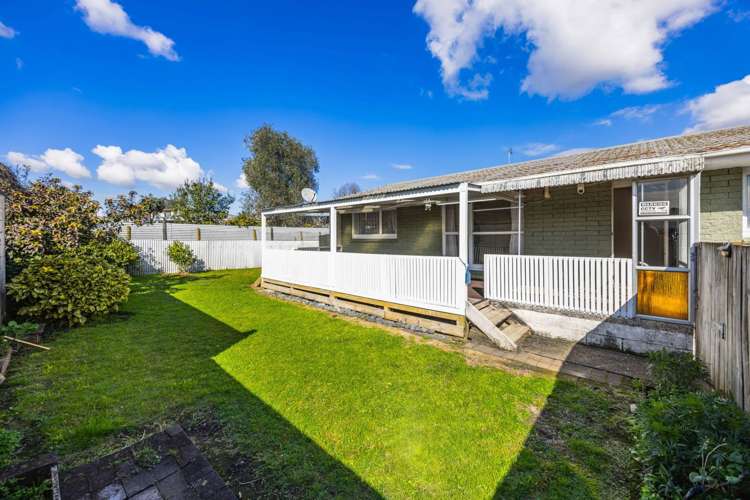 3/35A Hoteo Avenue_0