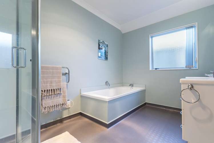 43 Quadrant Heights Paraparaumu_23