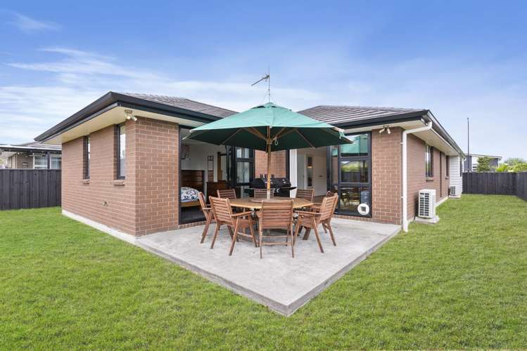 9 Orchard Terrace Riverhead_18