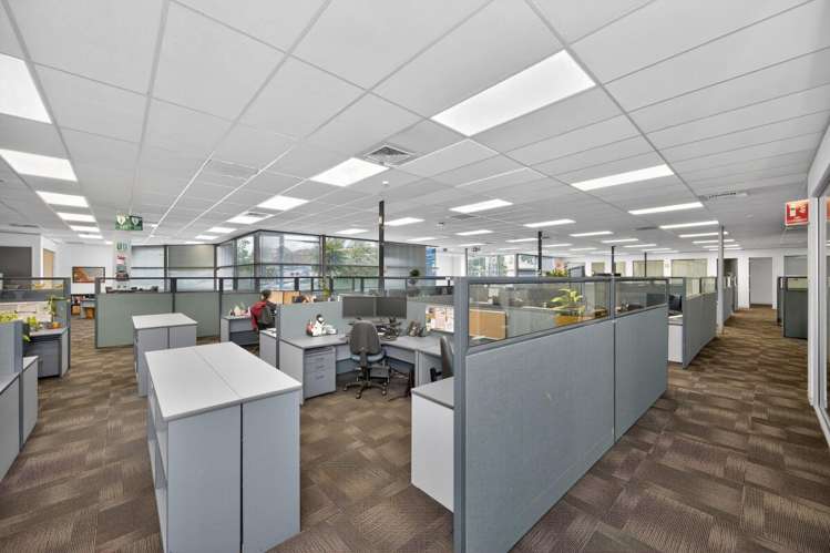 242-244 Bush Road Albany_14