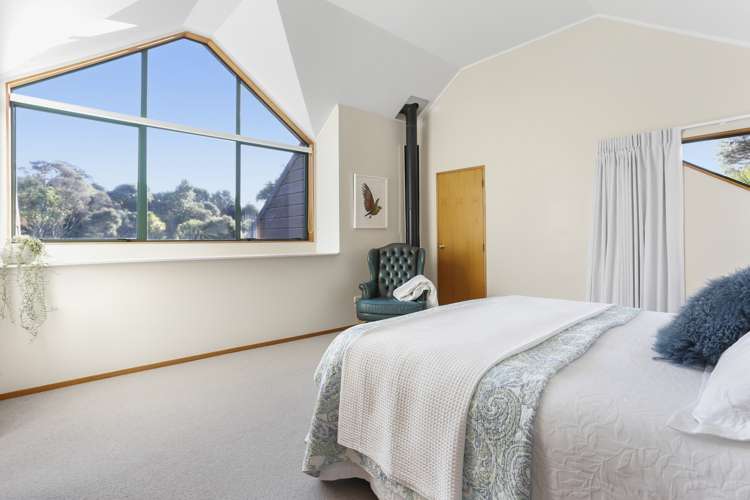 22 Cochran Road Oratia_11