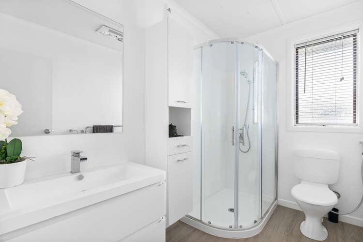 22 Queen Road Bellevue_12