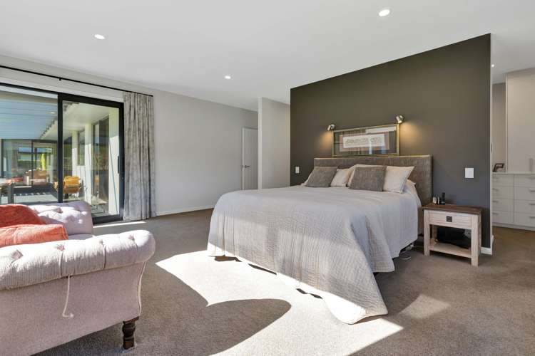 1 Orchard Lane Amberley_13