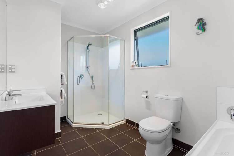 75a Glenvar Road Torbay_9