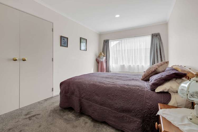 18/285 Vaughan Road Owhata_14