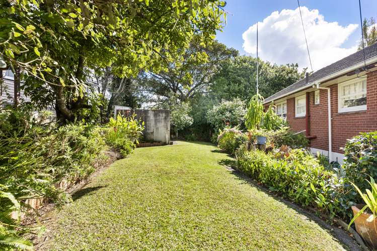 34 Lyndhurst Road Te Atatu South_26