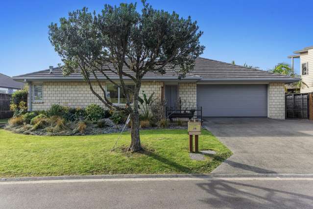 The Ever Popular Waterways Drive, Ohope