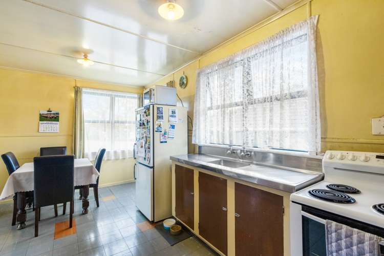 67 Preston Road Clover Park_9