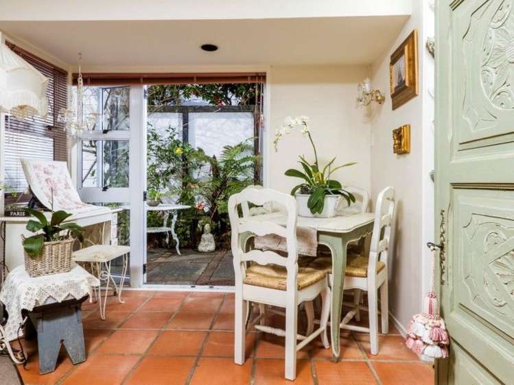 2/1 Woodbridge Lane Milford_10