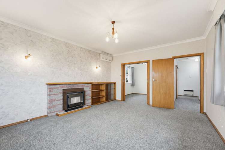 11 Lincoln Road Springvale_2