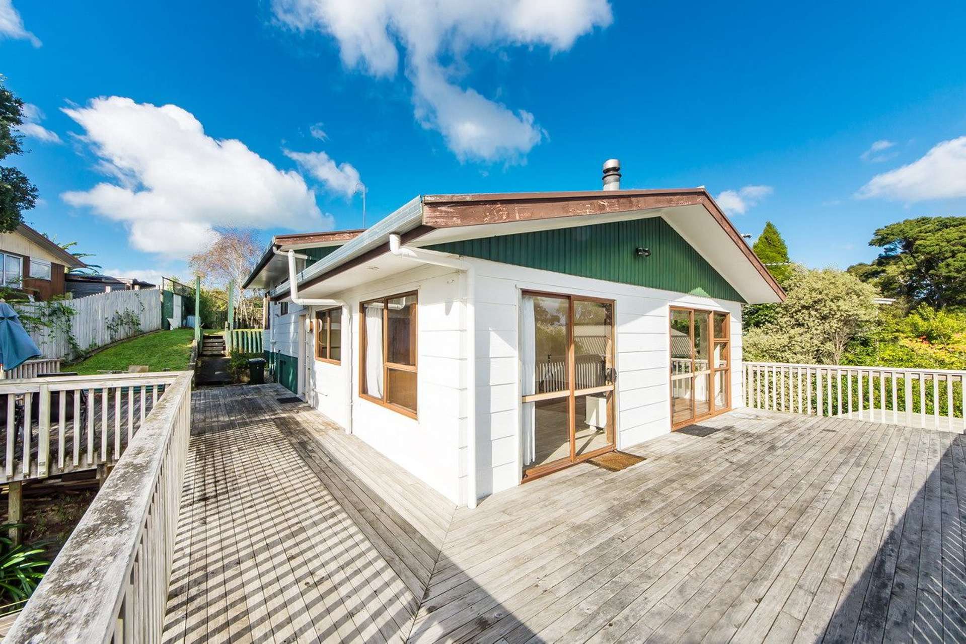 11 Taioma Crescent Te Atatu Peninsula Waitakere City Houses for