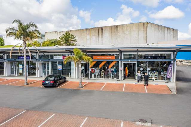 Popular Showroom Opportunity