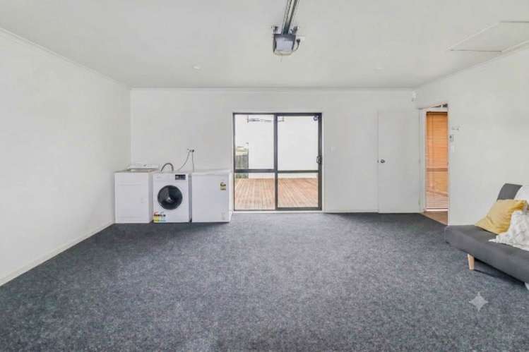 41 Secoia Crescent Mangere_9