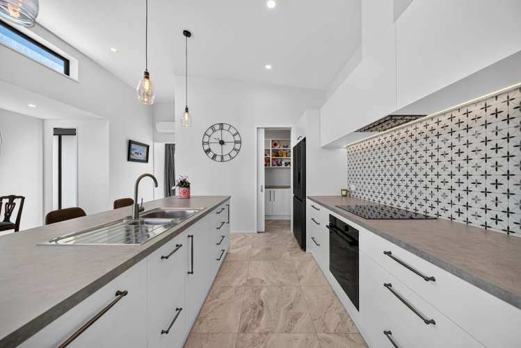 209 Estuary Road_3