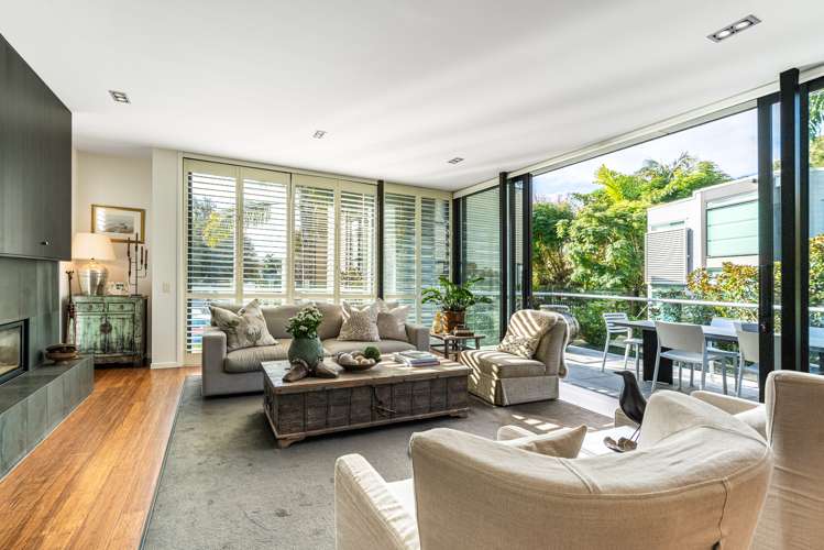 70 Scarborough Terrace Parnell_10