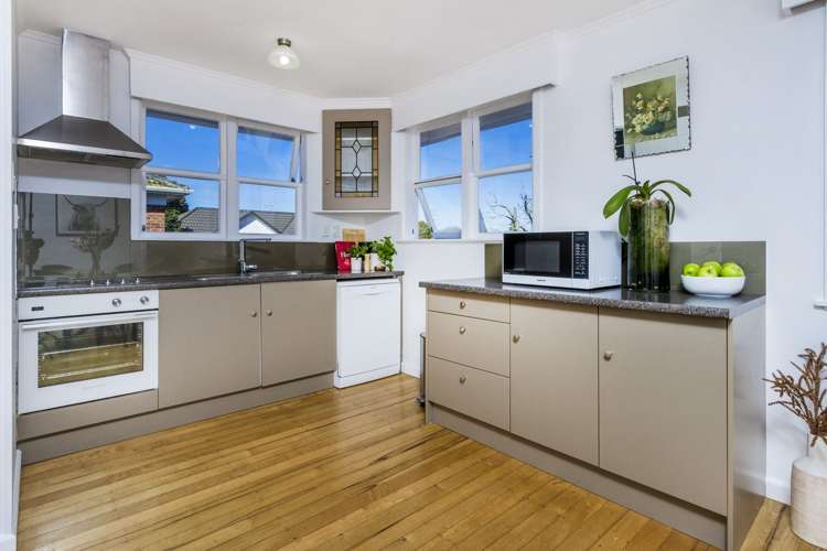 553 Richardson Road Mount Roskill_11