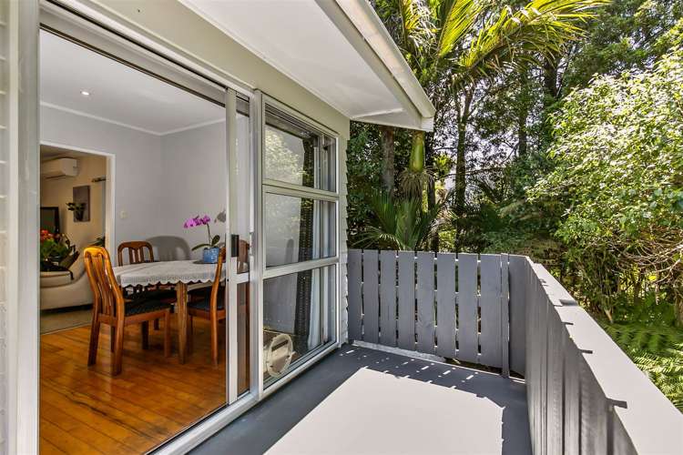 42 Park Hill Road Birkenhead_10