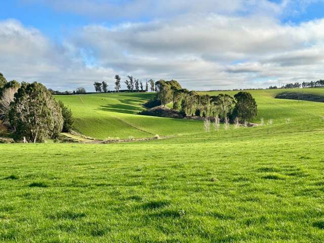 Dairy Unit with Scale - Two Farms
