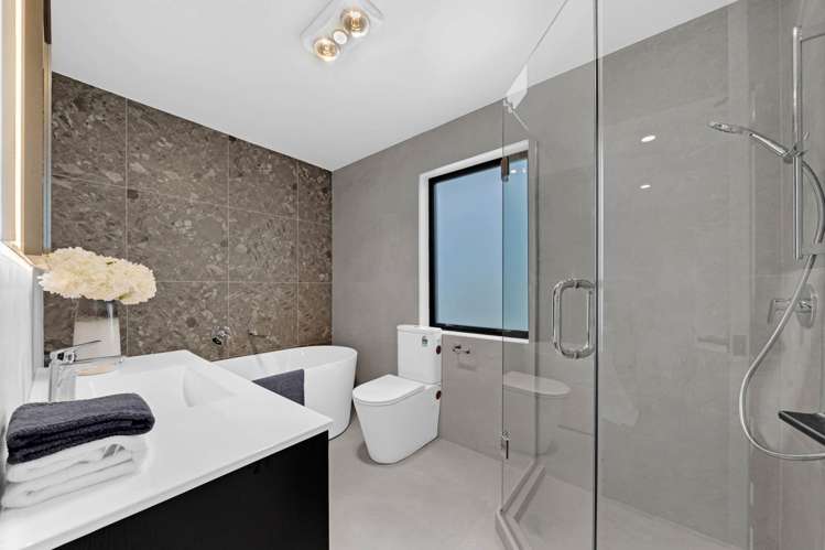 76b Koromeke Street Flat Bush_32