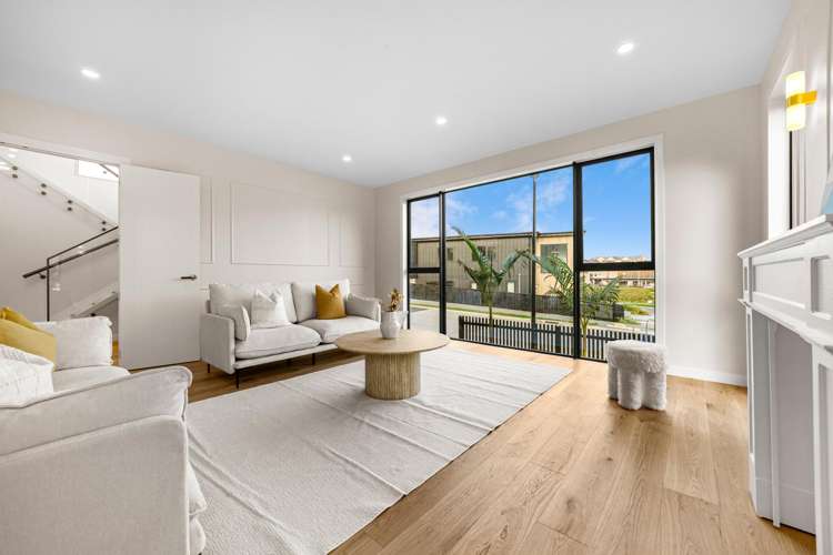 1 Humenga Place Long Bay_18