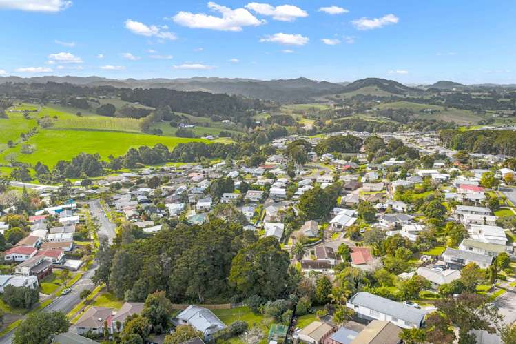 9A Logan Place Te Kamo_18
