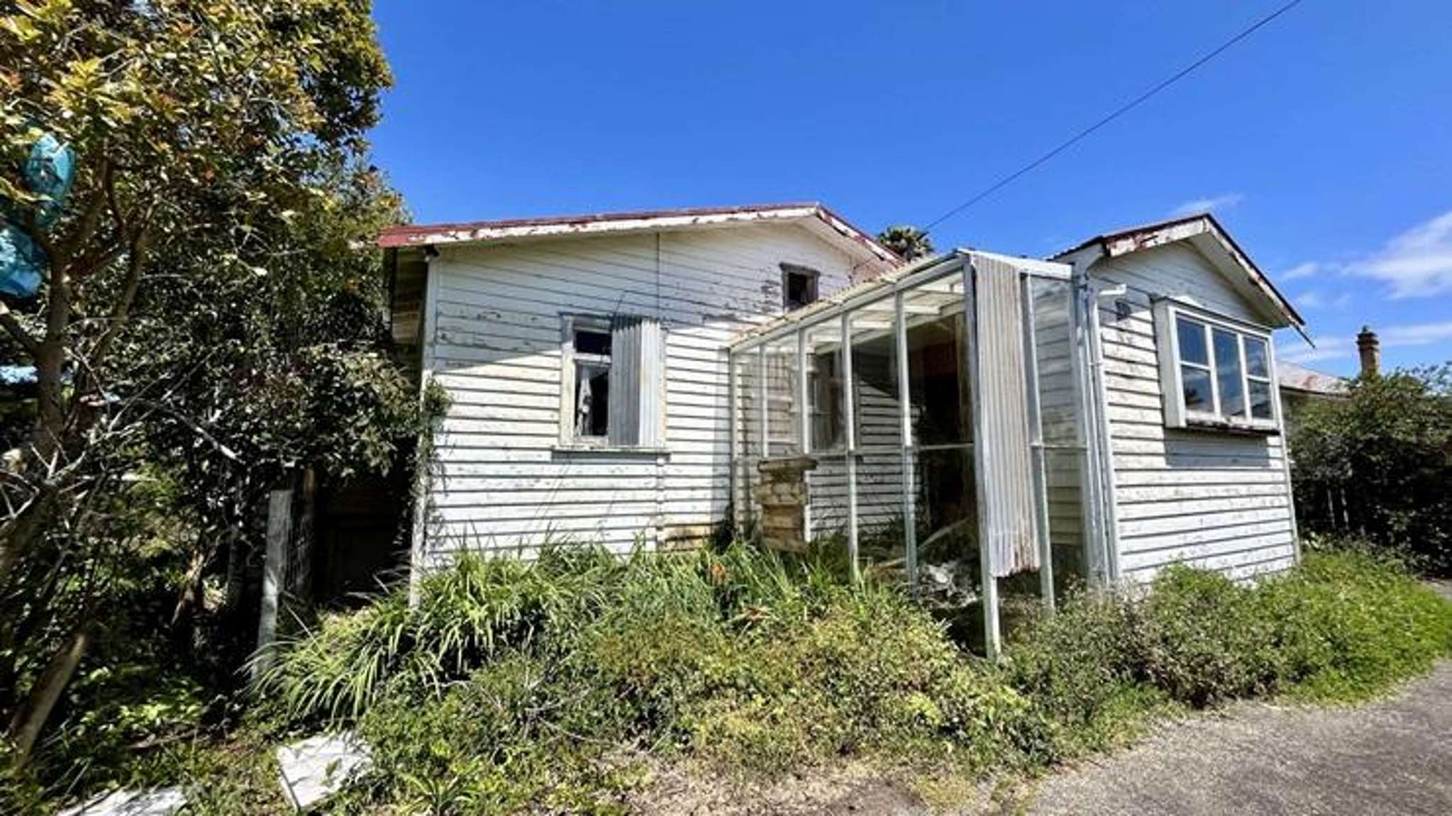 Rat-infested Onehunga bungalow back on the market after failed renovation