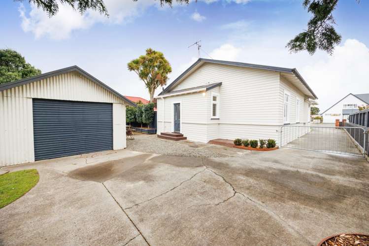 216 Grey Street Palmerston North Central_2