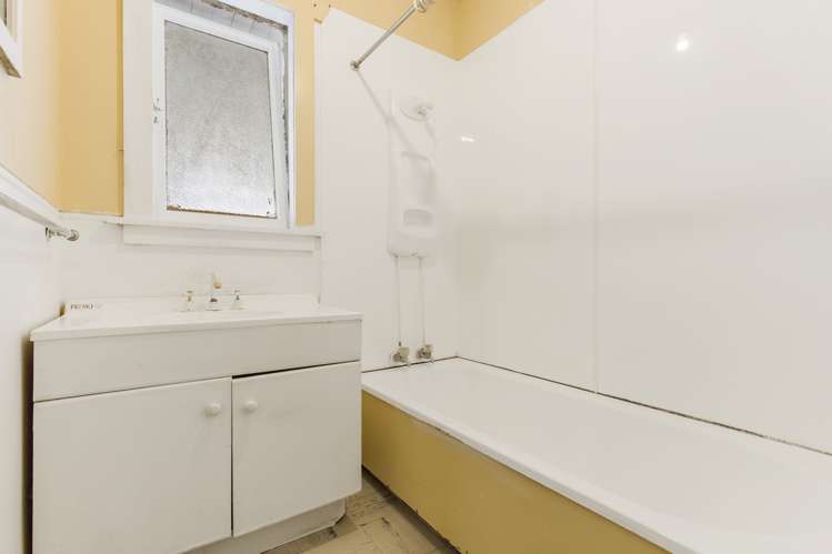 16 Chalmers Street Avondale_21