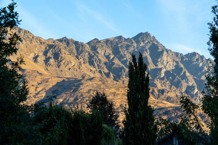 45 Ferry Hill Drive Lower Shotover_22